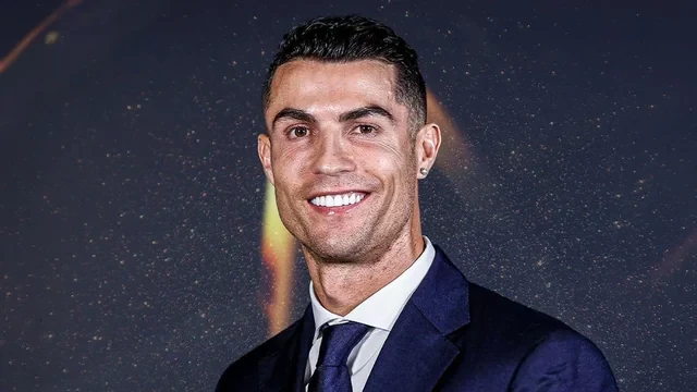 Mega-Star Cristiano Ronaldo's US Journey: Donald Trump Awaits for Historic Talk